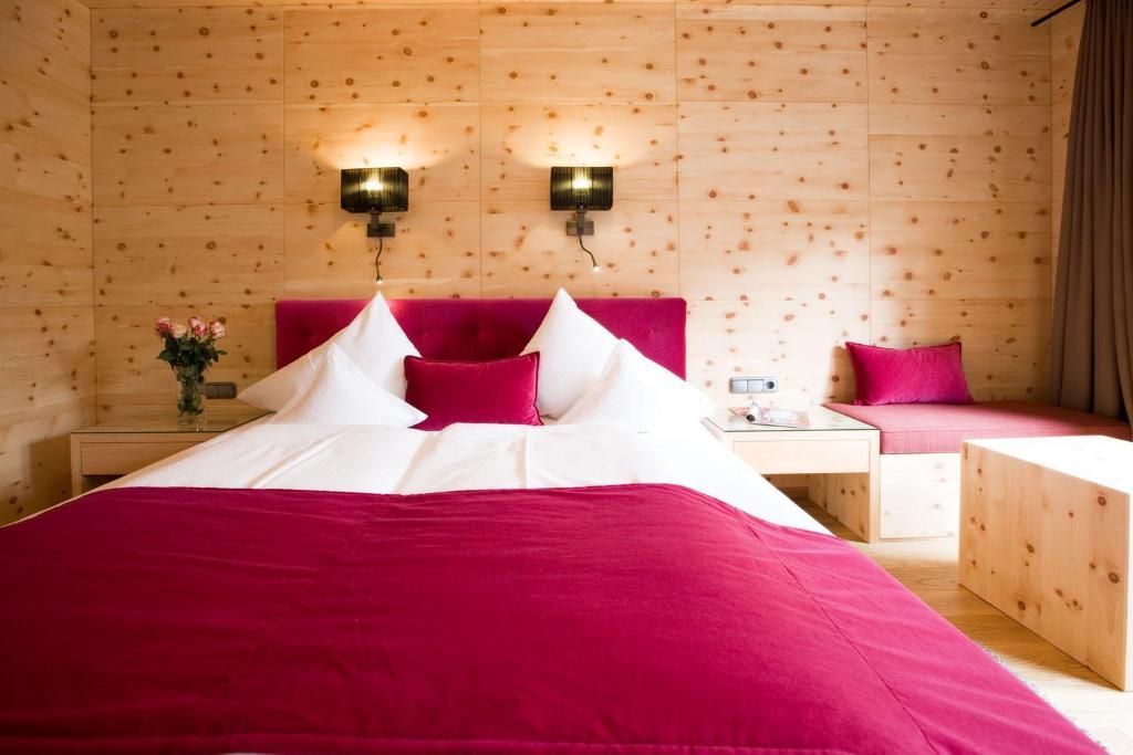 Minglers Sportalm - Das Gourmet- Und Geniesserhotel Kirchberg in Tirol Bilik gambar